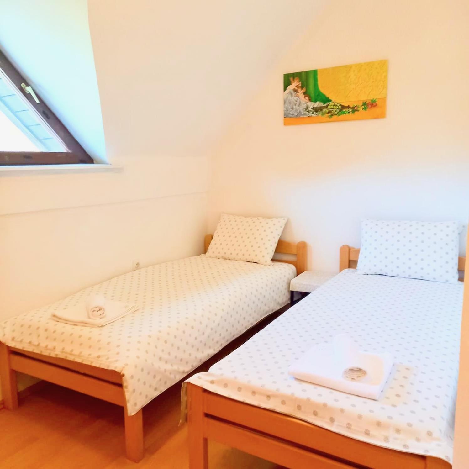 Miabella House - 2 Bedrooms And Terrace Brežice Esterno foto